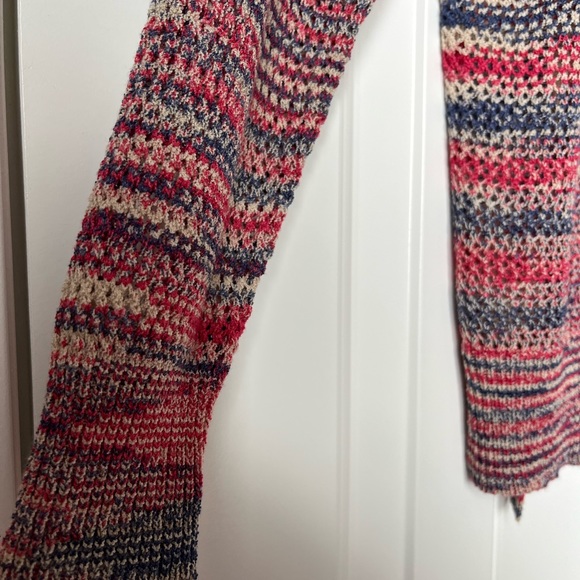 Tulle Split Hem Sweater (Small) - Picture 3 of 6